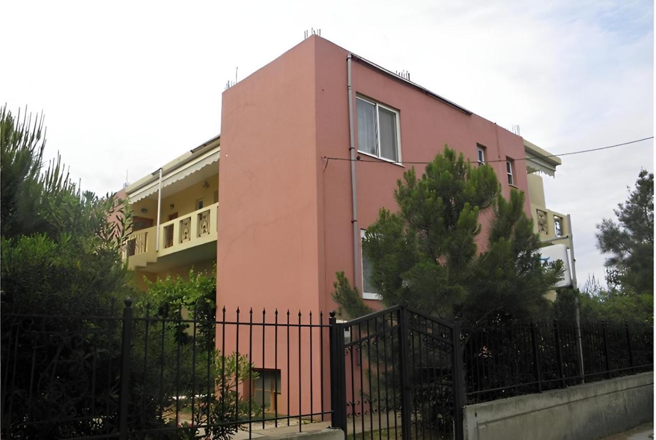Mediterranean Sea Top Floor パレオコラ エクステリア 写真