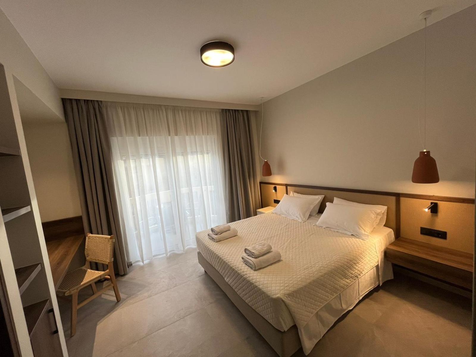 Mediterranean Sea Top Floor パレオコラ エクステリア 写真