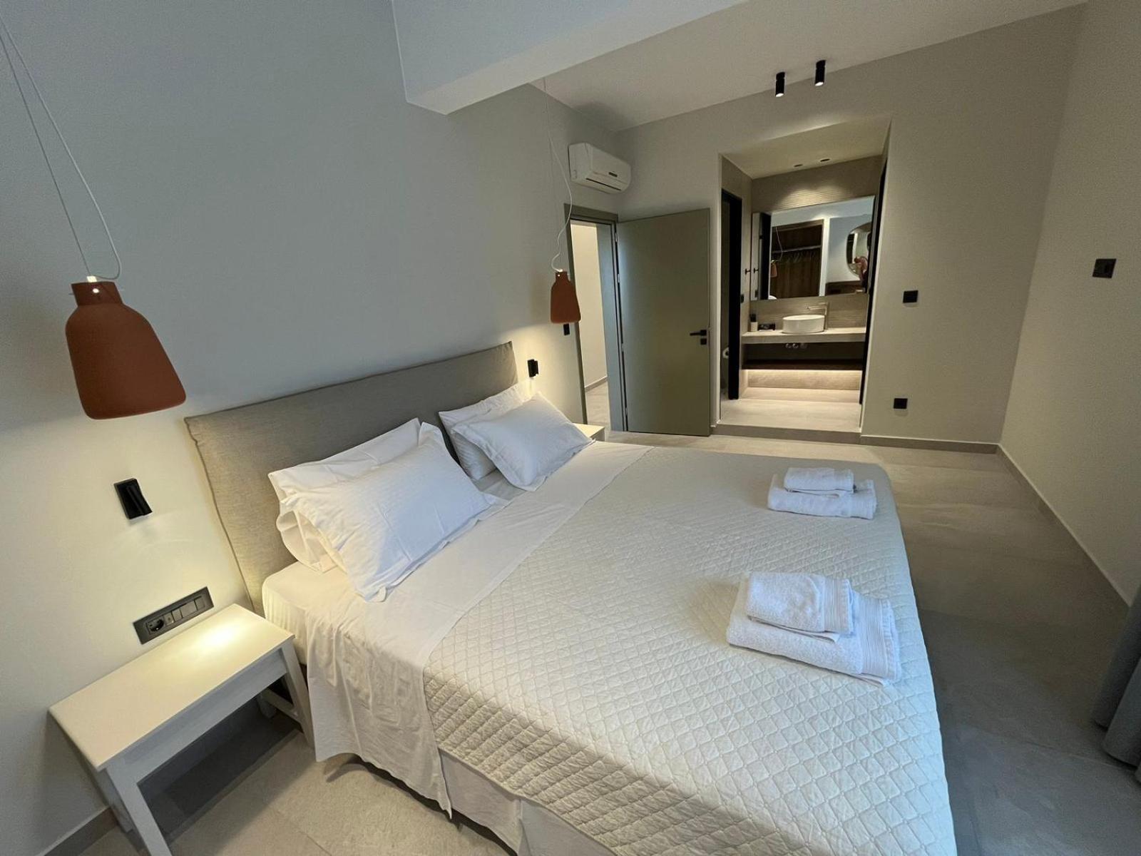 Mediterranean Sea Top Floor パレオコラ エクステリア 写真