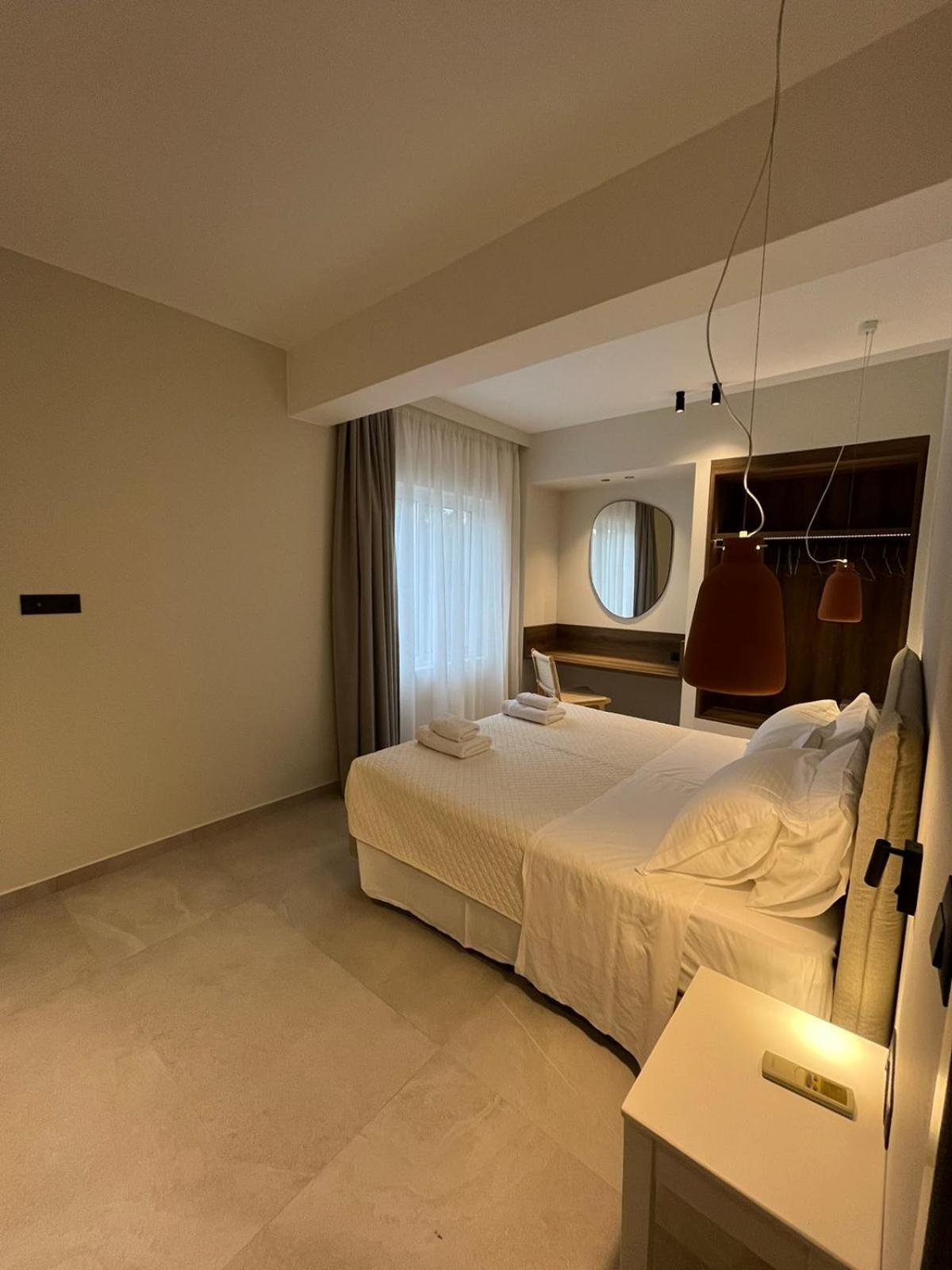 Mediterranean Sea Top Floor パレオコラ エクステリア 写真