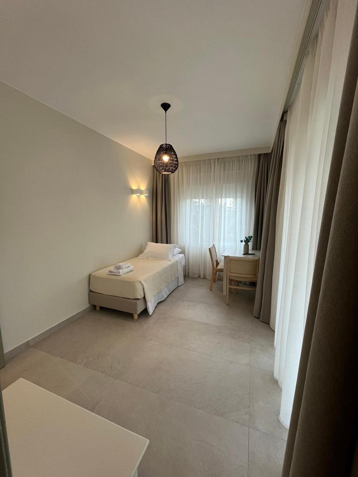 Mediterranean Sea Top Floor パレオコラ エクステリア 写真